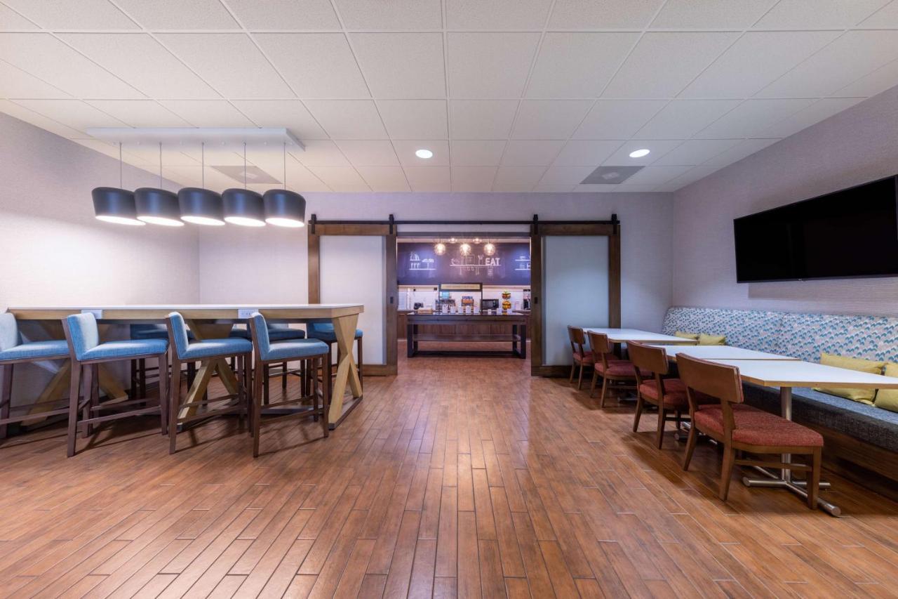 Hampton Inn St. Robert Buitenkant foto