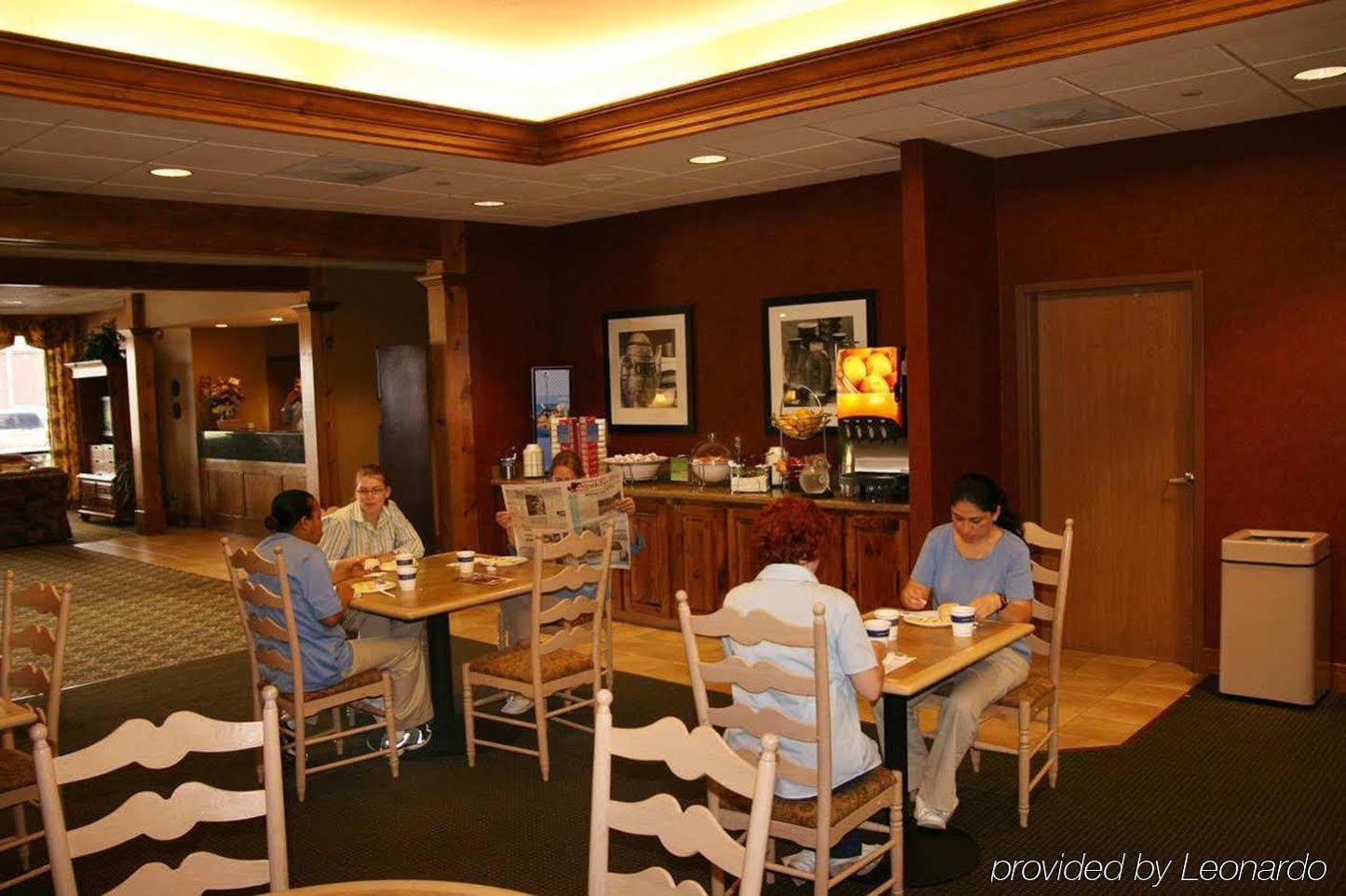 Hampton Inn St. Robert Restaurant foto