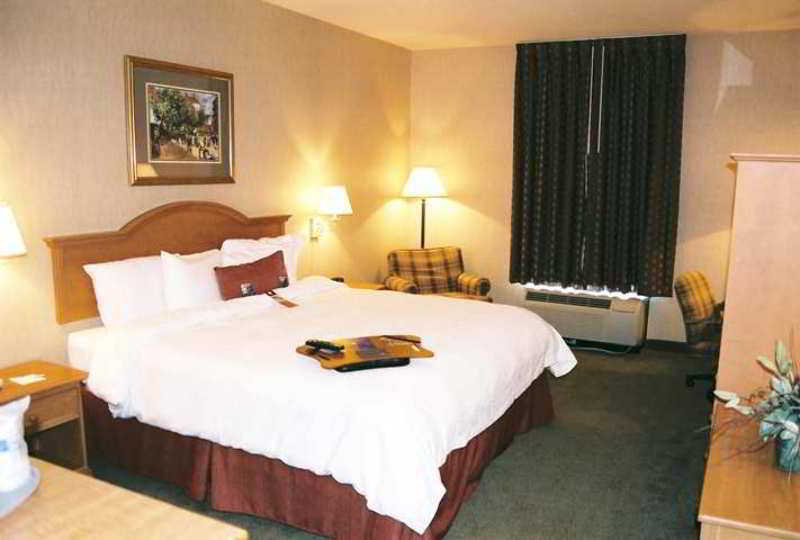 Hampton Inn St. Robert Kamer foto
